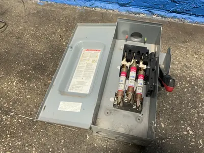 Used SQUARE D H363RB Electrical Panels Ohio US | HGR 24 #1334637