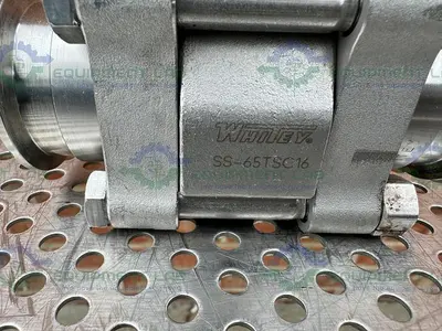 USED WHITEY SS-65TSC16 STAINLESS STEEL BALL VALVE W/ 1" SANITARY FITTING