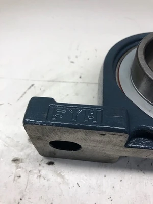NEW FYH P212 UC212-38 PILLOW BLOCK BEARING *FAST SHIPPING*