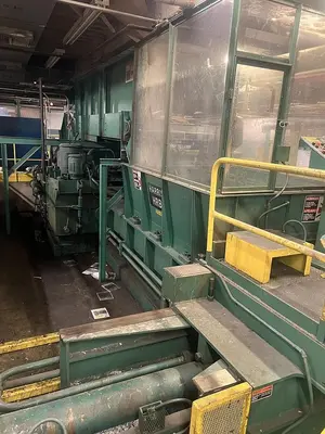 USED HARRIS HRB-918W-BRBD TWO RAM BALER