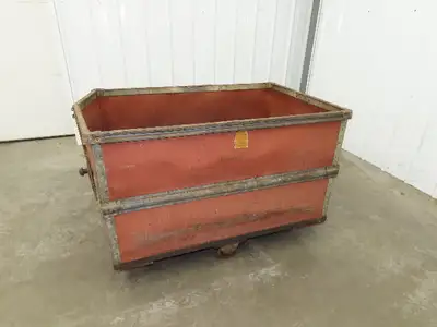 Used INSULFAB PLASTICS _UNKNOWN_ Shipping Containers Indiana US | Arrow Industrial #1368103