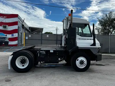 Used 2016 KALMAR OTTAWA T2 Tow Tractors Florida US | Truck and Van Outlet #1509221