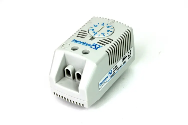 Used PFANNENBERG FLZ530 Temperature Controls | Industrial Parts R Us Inc. #366013