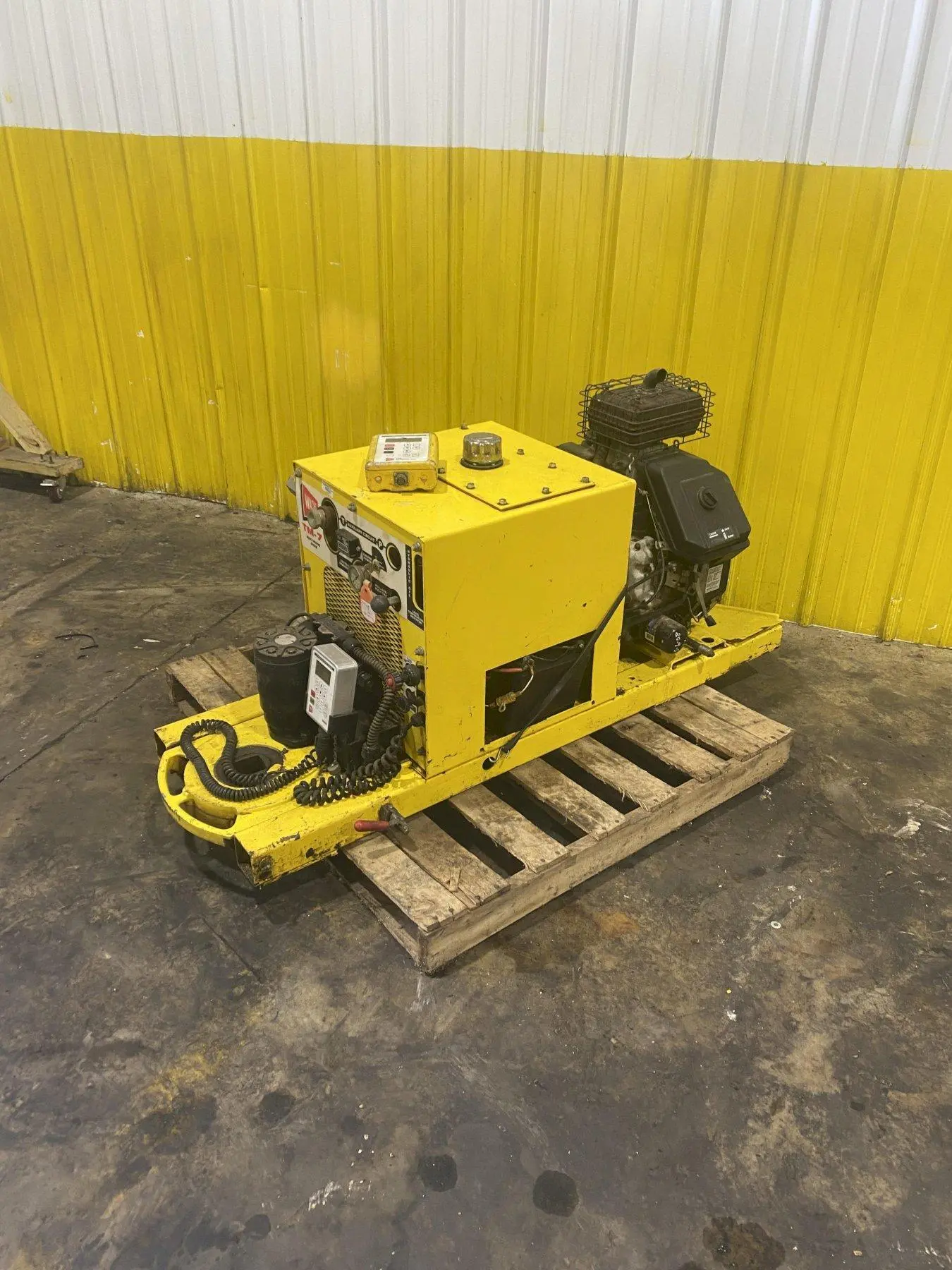 6"-60" WACHS MODEL #TM-7 PORTABLE / TRUCK-MOUNTED HYDRAULIC VALVE TURNER & KOHLER GENERATOR: STOCK #18772