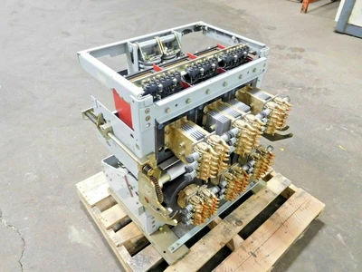 Used GE AKR-7F-100 Circuit Breakers Ohio US | Equipment Recovery Corp. #1329733
