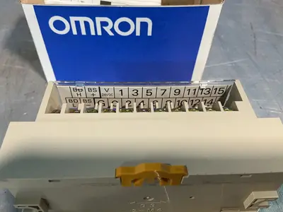 Used OMRON SRT1ID16 PLC Input & Output Ohio US | HGR 24 #1345500