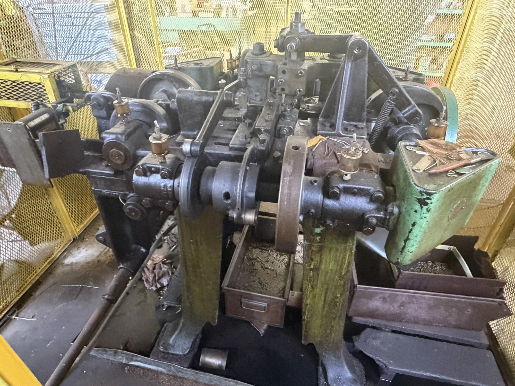 Used _UNKNOWN_ _UNKNOWN_ Wire Forming (and Four Slides) Michigan US | Miedema Asset Management Group #1361571