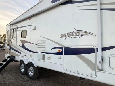 Used 2007 MAKO 29 FRBW Campers, Caravans, Motorhomes Michigan US | Miedema Asset Management Group #1437549