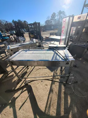 (24"x 51") INTEGRATED PACKING SYSTEMS INC. BELT CONVEYOR