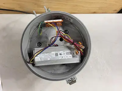 NEW CROUSE-HINDS VMVL-7-UNV1-S890