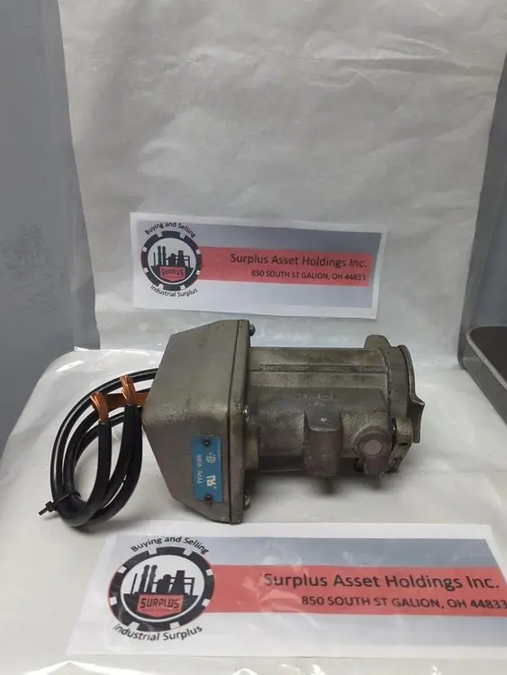Used CROUSE-HINDS 7548-D Miscellaneous Equipment (Electrical & Power) Ohio US | Surplus Asset Holdings #1241986
