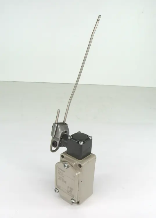 Used OMRON WLCA2 Relays & Switches Kentucky US | Industrial Parts R Us Inc. #357775