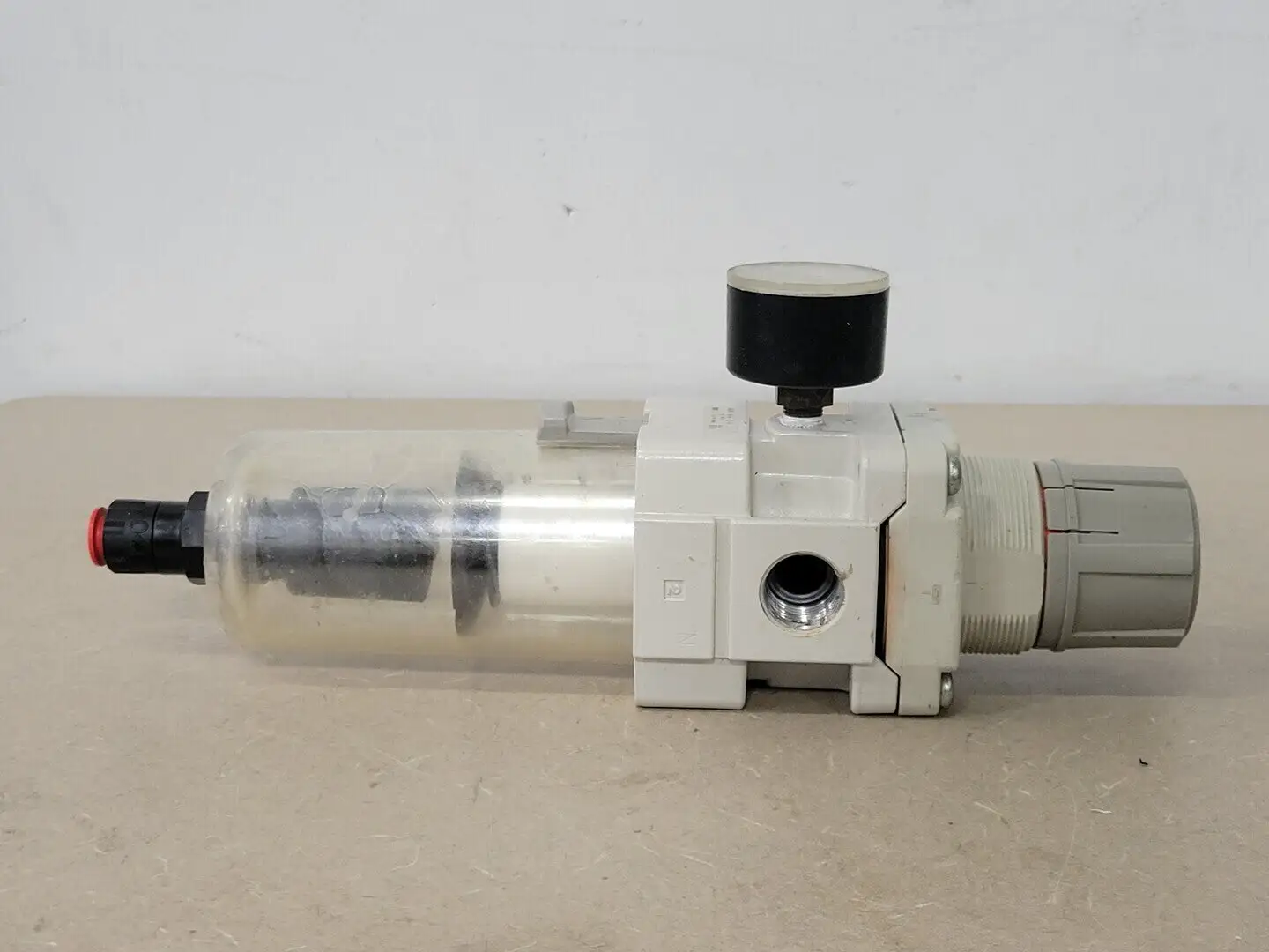 Used SMC AW40-N04D-Z-A Parts British Columbia CA | Lenmark #268867