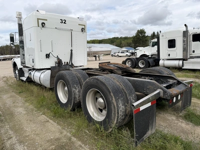 Used 2012 KENWORTH T800 TRUCK TRACTOR Conventional trucks Michigan US | Miedema Asset Management Group #1709452