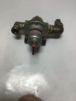 SMC EAR410 Air Regulator Relieving Set Press 0.5-8.5bar