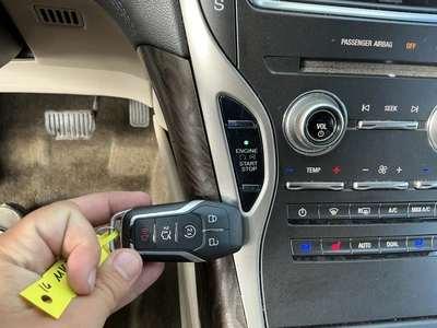 USED 2016 LINCOLN MKX