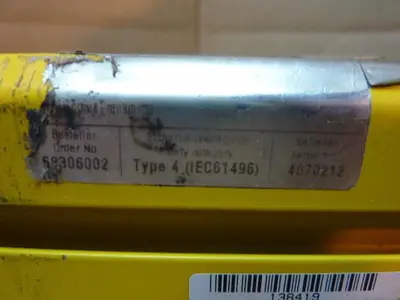 USED LEUZE 68306002