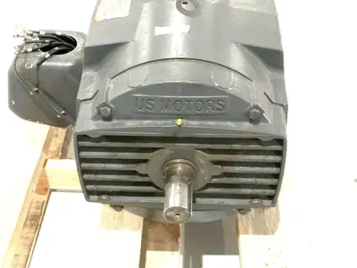 Used NIDEC MOTOR CORPORATION DD01 A.C. Motors | Maverick Industrial Sales #1109287
