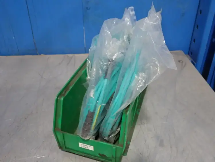 Used BRADCONNECTIVITY 1201080198 Cable & Wire | HGR 24 #742013