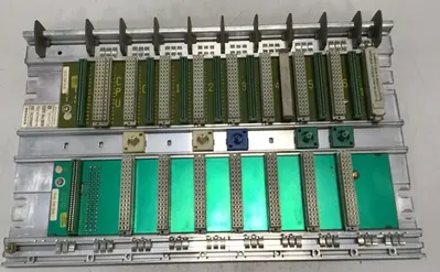 USED SIEMENS 6ES5 700-2LA12