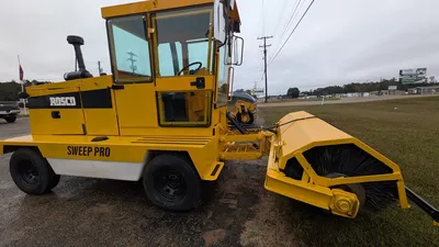 2011 ROSCO SweepPro Broom - Self-Propelled | Mid South Machinery (10)