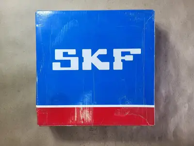 NEW SKF 23032 CCK/C3W33