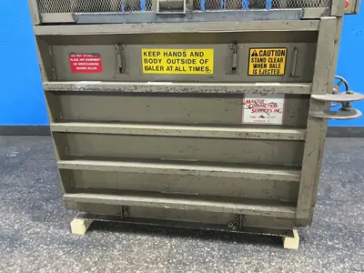 Used PIQUA WASTE EQUIP., INC. H.D. 2200 Balers Ohio US | HGR 24 #1358958