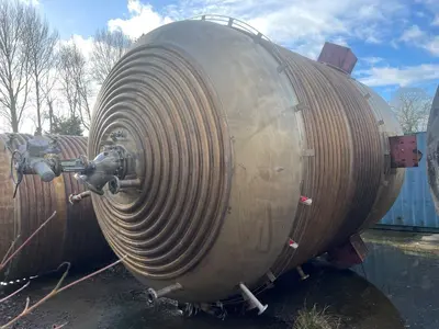 2007 ARDETH ENGINEERING 70,000 Litre Stainless Steel Reactors & Kettles | Perry Equipment (2)