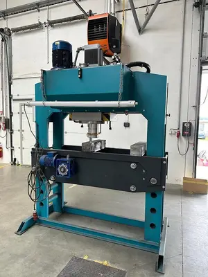 Used 2022 MECAMAQ CD 250 H-Frame Presses CZ | Amaron s.r.o. #1056814