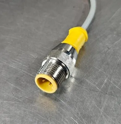 Turck BI2-Q5.5-AP6X-0.2-RS4T Inductive Sensor. Loc5E-16