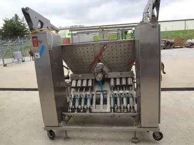 Raque 8 Head Piston Depositor