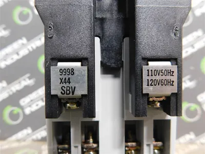 Square D 8501 X0-60 AC Control Relay 120V 60Hz Coil Series A New