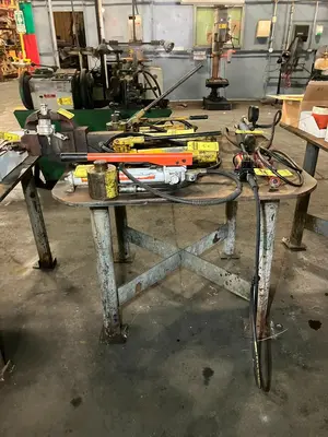 Used _UNKNOWN_ _UNKNOWN_ Hydraulic Pumps Ohio US | Myron Bowling Auctioneers Inc #1504695