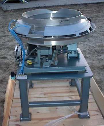 Used JERHEN IFS2119 Vibratory Bowl Feeder Minnesota US | INTER-PLANT SALES #343000