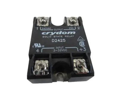 NEW CRYDOM D2425 SOLID STATE RELAY