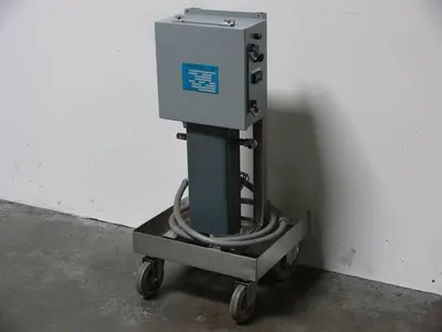 USED ENCLOSURE WITH 2 CARLO GAVAZZI RA4890HA12, MICRON B100MBT713XK  / CONTROLLER