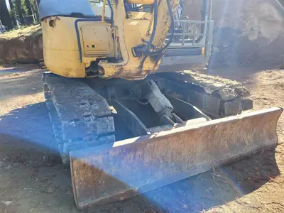 USED 2006 KOMATSU PC78MR-6
