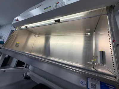 Used _UNKNOWN_ _UNKNOWN_ Biological Safety Cabinets Rhode Island US | Federal Equipment Company #1347621