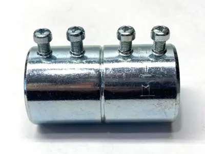 New | in-Stock Hubbell Raco EMT Set-Screw Coupling 1-1/4" LOT OF 3 Electrical Fittings Michigan US | Maverick Industrial Sales #1395710