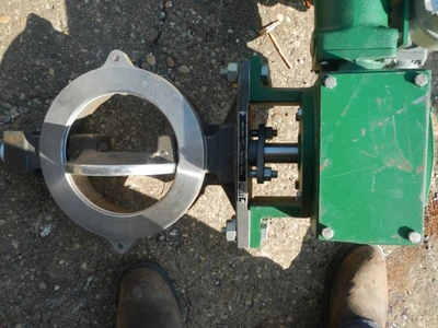 Fisher 8" 150 Class, 316 Stainless E-Disc Control Valve