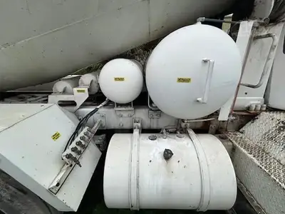 Used 2014 INDIANA PHOENIX CONCRETE MIXER Concrete Mixer Trucks Florida US | Big D Heavy Equipment #1556993