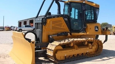 USED 2025 Deere 700 P-TIER XLT