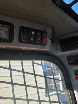 2020 CATERPILLAR E-LATHE 1740G Skid Steer Loaders | Alan Ross Machinery (6)