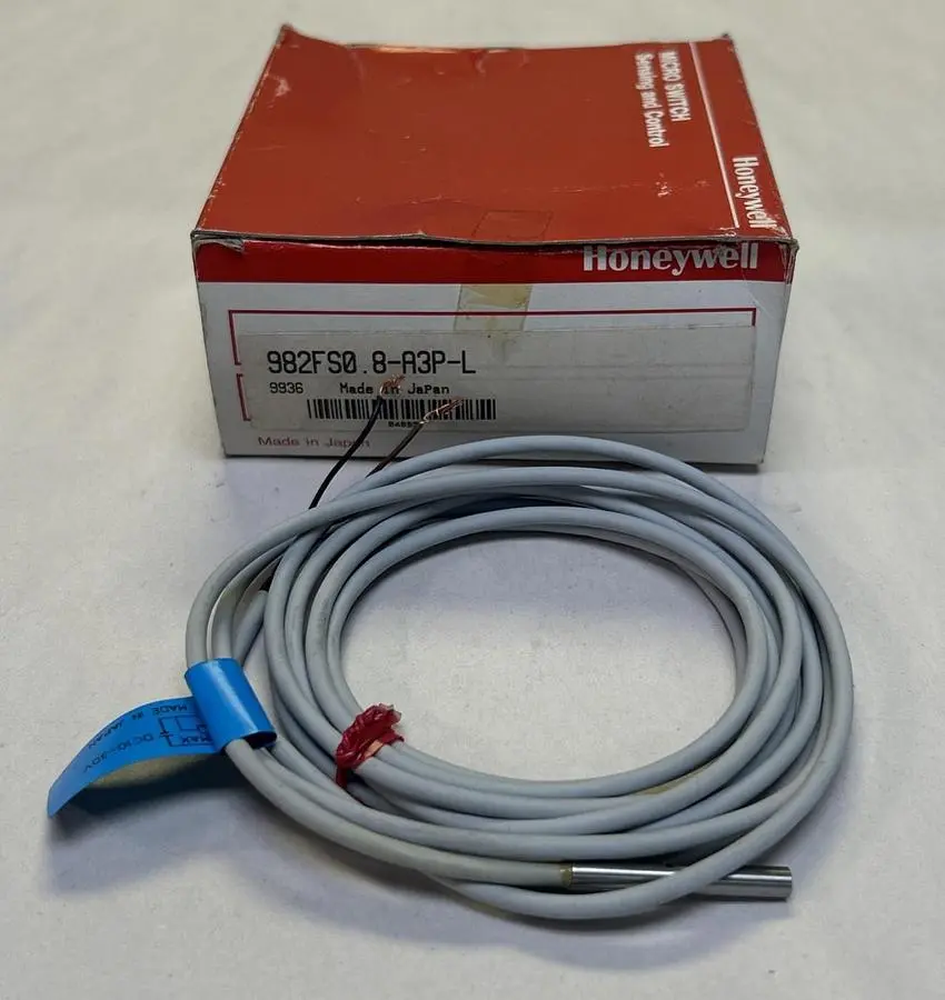 New | in-Stock HONEYWELL 982FS0.8-A3P-L Industrial Controls | Surplus Asset Holdings #1221031