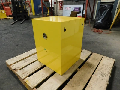 Used Justrite _UNKNOWN_ Hazardous Storage Units Ohio US | Equipment Recovery Corp. #1331292