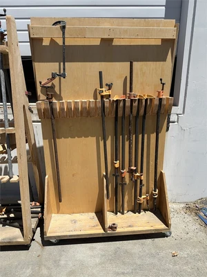 Used _UNKNOWN_ _UNKNOWN_ Woodworking Assembly Clamps California US | MachineryMax #1320491
