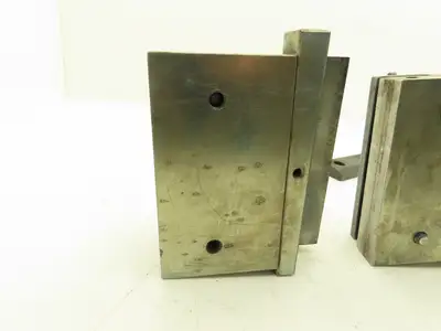 Brake Press Tool Holder Clamp With Two Holders 1/2" Tang Lot of 2
