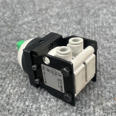 New | in-Stock SMC VM151-01-35RA Parts (Hydraulics and Pneumatics) California US | Davliegogo LLC #1705639