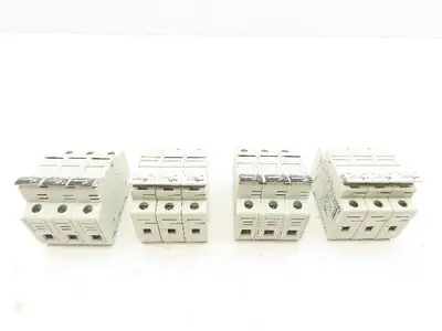 Cooper Bussmann CHCC Class CC Fuse Holder 30A 3 Pole 600V Lot of 4