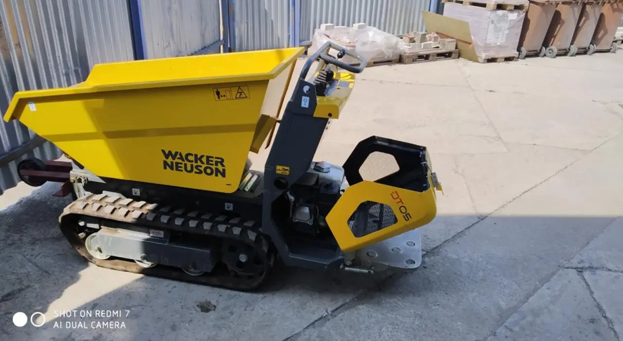 USED 2013 WACKER NEUSON DT05